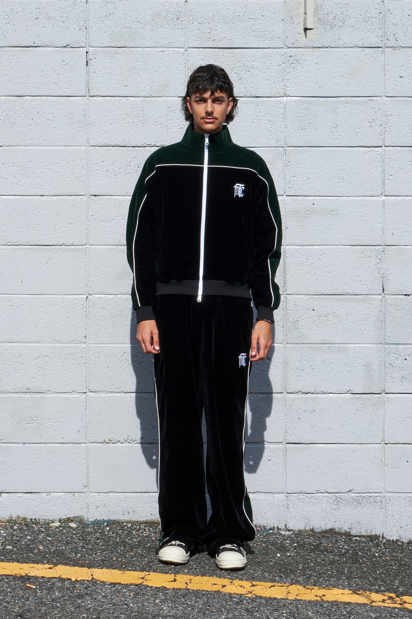 M2C Velvet Setup tops