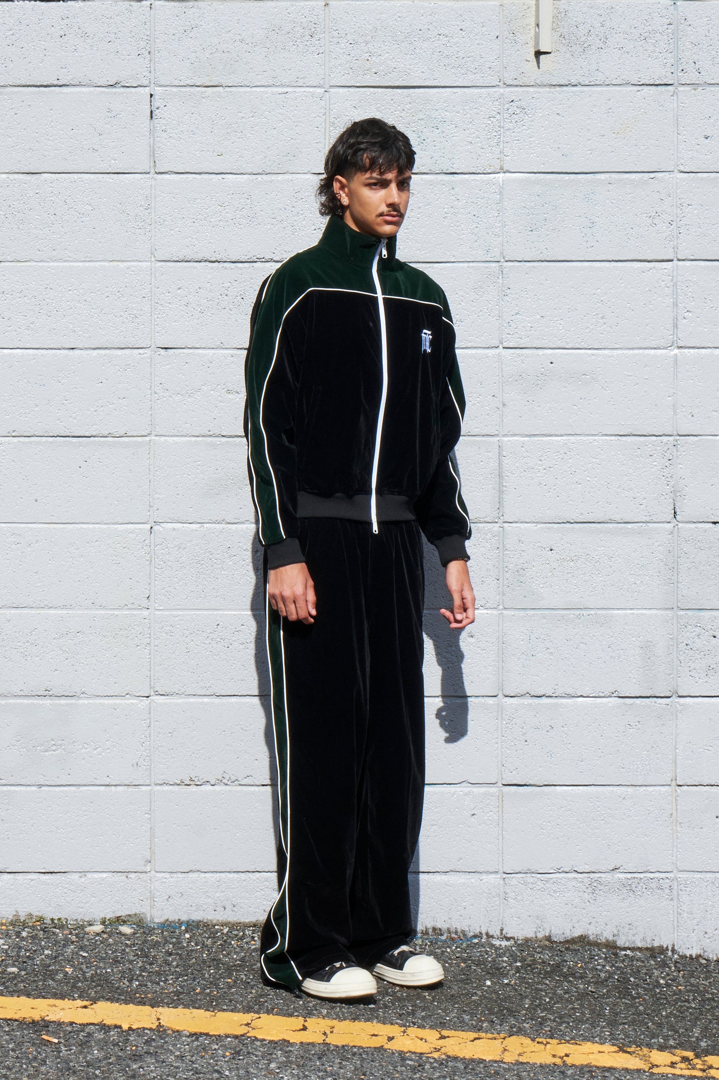 M2C Velvet Setup tops