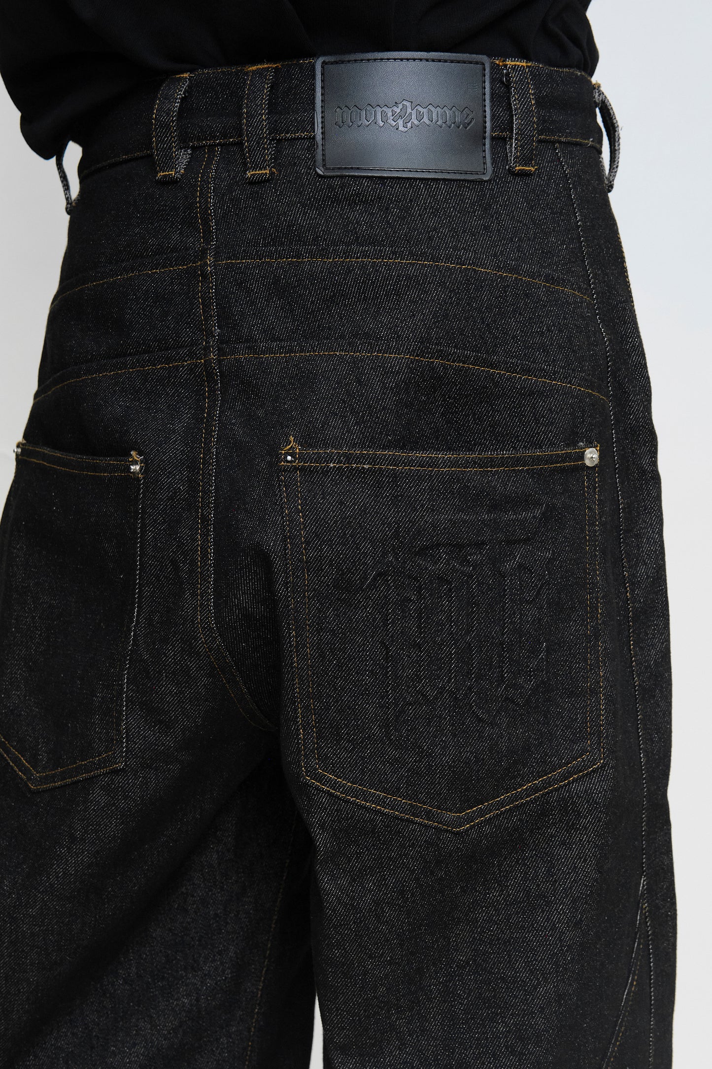 Double Pocket Ligit Jean