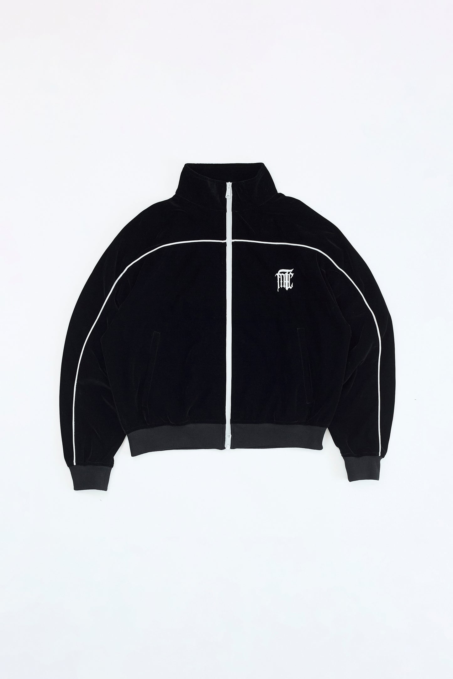 M2C Velvet Setup tops